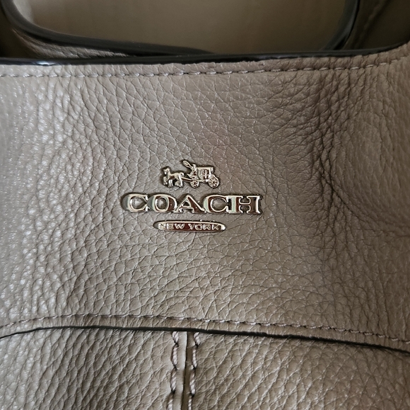 Coach Lexy Shoulder Bag - Picture 3 of 9